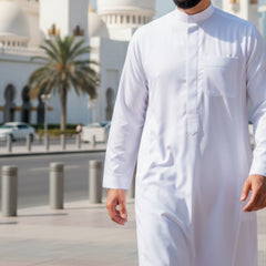 Saudi Thobe Navy|Give yourself an elegant attire (Copie)