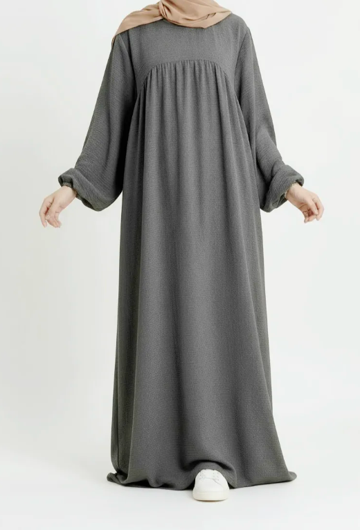 Essential Abaya (Copie) (Copie)